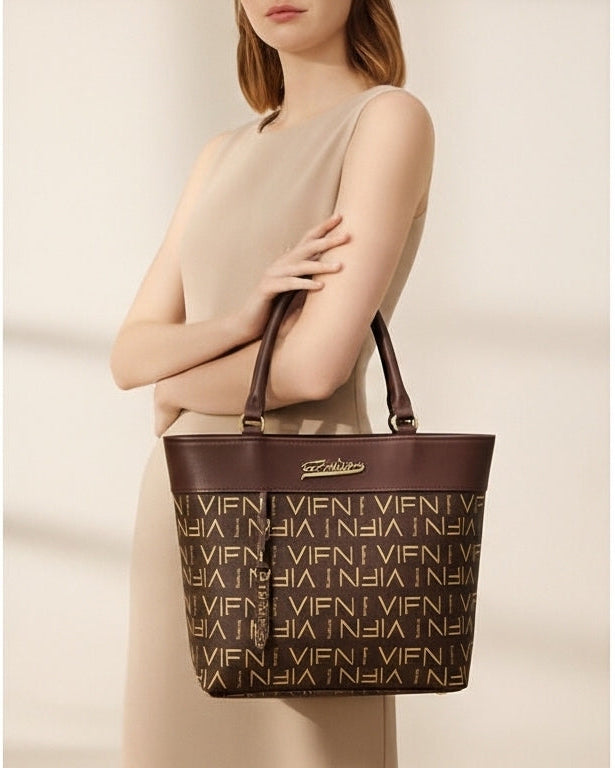 Classic Blush Plaid Shoulder Bag with Structured Finish