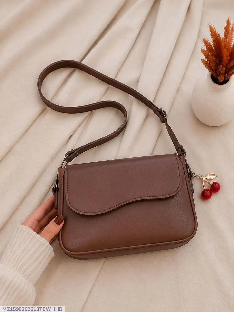 Noir Shoulder Bag